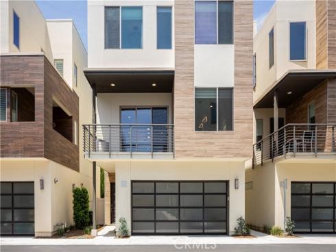 35  Ebb Tide Cir  , Newport Beach, CA