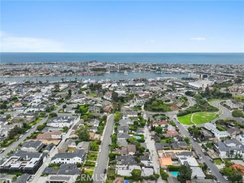 421  Tustin   Avenue, Newport Beach, CA