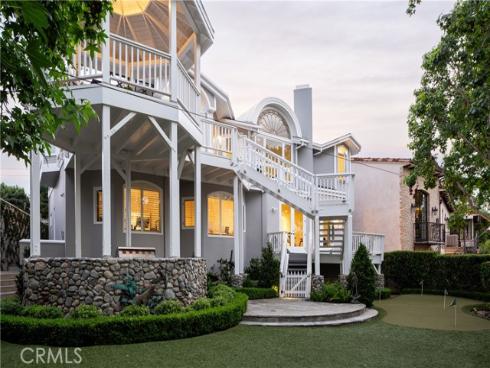 212  Kings Place  , Newport Beach, CA