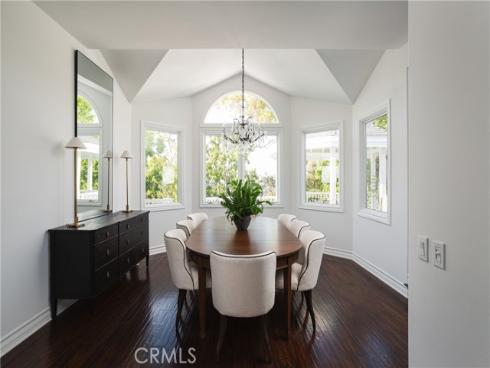 212  Kings Place  , Newport Beach, CA