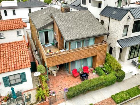 1730 Plaza Del Norte