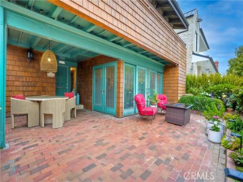 1730  Plaza Del Norte  , Newport Beach, CA