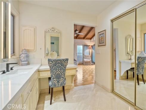 1730  Plaza Del Norte  , Newport Beach, CA