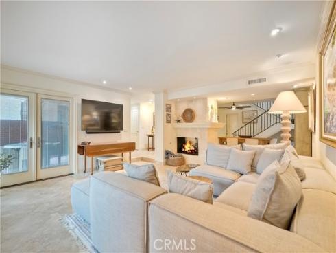 1730  Plaza Del Norte  , Newport Beach, CA