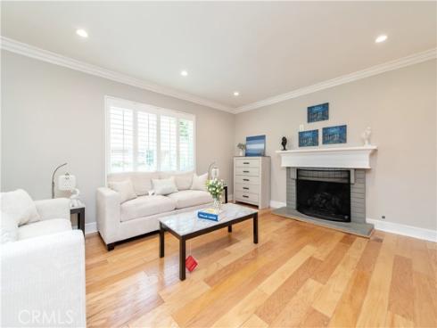 2214  Vista Hogar  , Newport Beach, CA