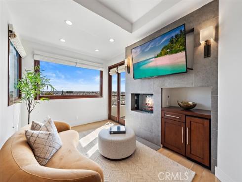 2907  Cliff   Drive, Newport Beach, CA