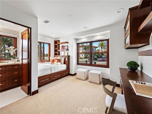 2907  Cliff   Drive, Newport Beach, CA