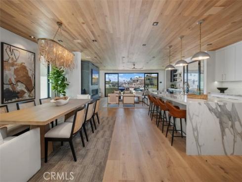 20  Balboa Coves  , Newport Beach, CA