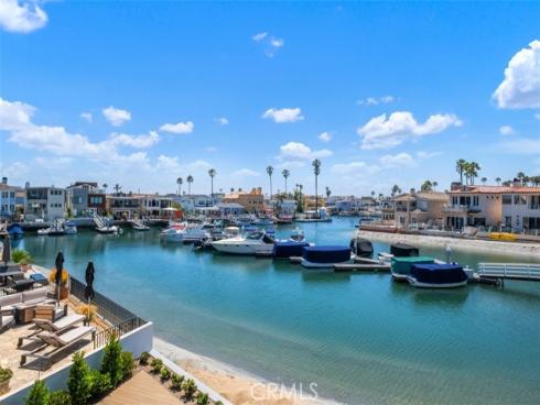 20  Balboa Coves  , Newport Beach, CA