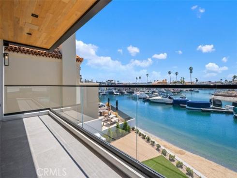 20  Balboa Coves  , Newport Beach, CA