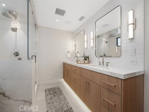 20  Balboa Coves  , Newport Beach, CA