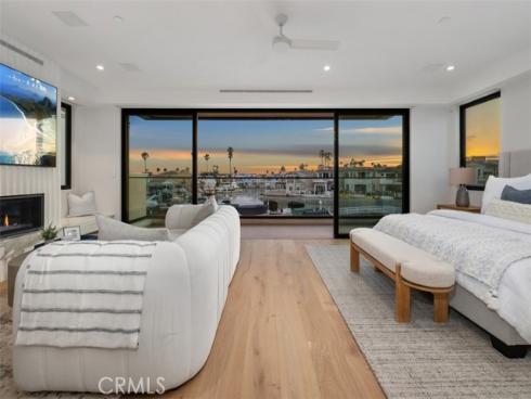 20  Balboa Coves  , Newport Beach, CA