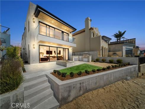 20  Balboa Coves  , Newport Beach, CA