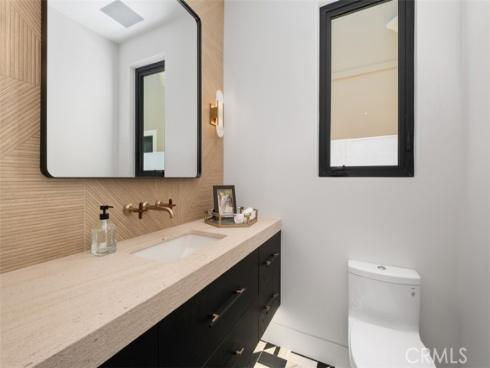 20  Balboa Coves  , Newport Beach, CA