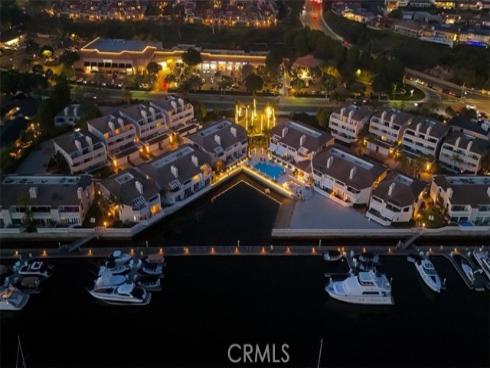 994 Bayside Cove 611