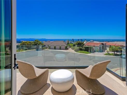 4  Narbonne  , Newport Beach, CA