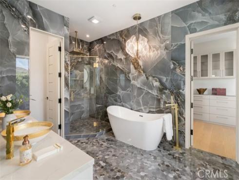 4  Narbonne  , Newport Beach, CA