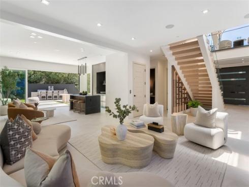 4  Narbonne  , Newport Beach, CA