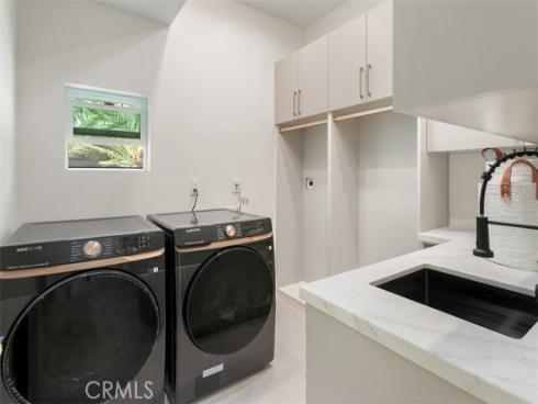 4  Narbonne  , Newport Beach, CA