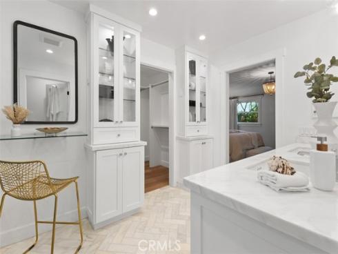 2301  Private   Road, Newport Beach, CA