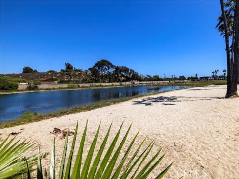 250  62nd Street  , Newport Beach, CA