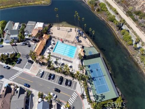 250  62nd Street  , Newport Beach, CA