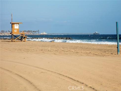 250  62nd Street  , Newport Beach, CA