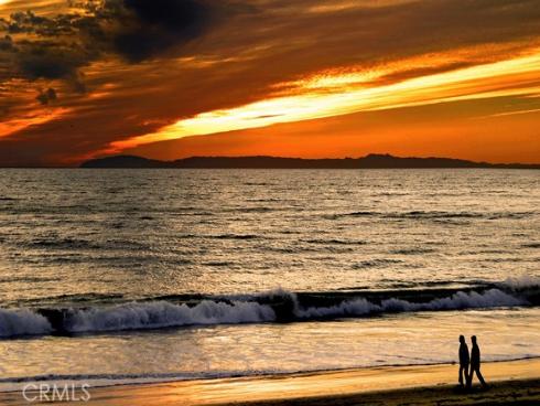 250  62nd Street  , Newport Beach, CA