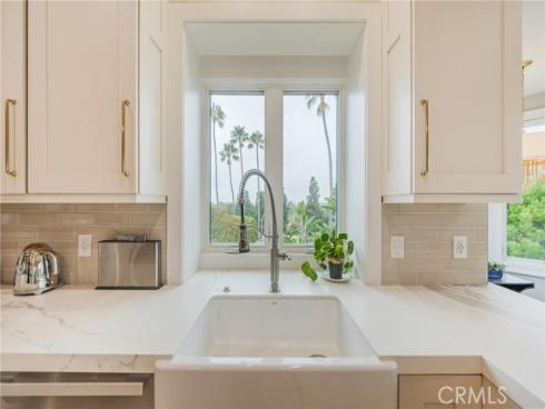 106  Ocean Vista  , Newport Beach, CA