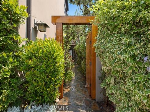 2238  Channel   Road, Newport Beach, CA