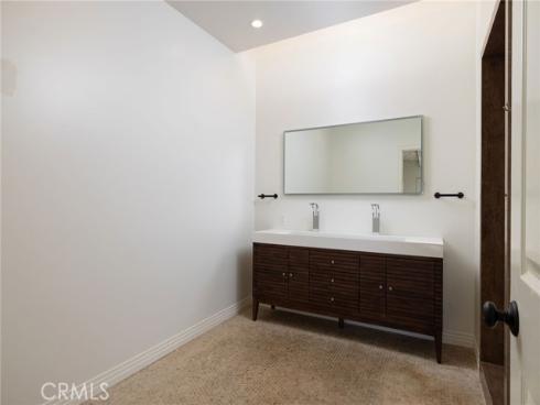 409  Vista Grande  , Newport Beach, CA