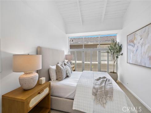 117 E Bay Front  , Newport Beach, CA