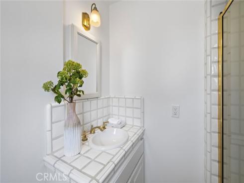 117 E Bay Front  , Newport Beach, CA