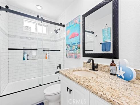 916 E Oceanfront  , Newport Beach, CA