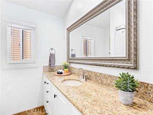 916 E Oceanfront  , Newport Beach, CA