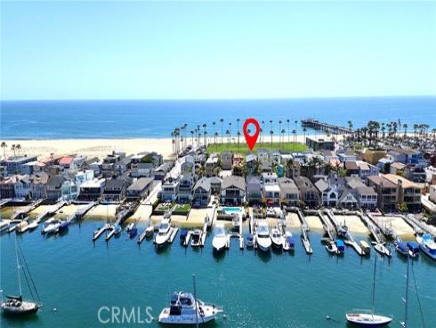 916 E Oceanfront  , Newport Beach, CA