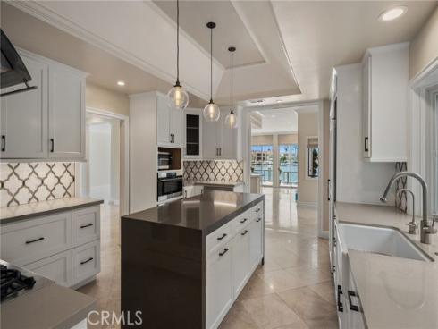 73  Linda  , Newport Beach, CA