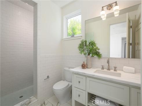 2217  Laurel   Place, Newport Beach, CA