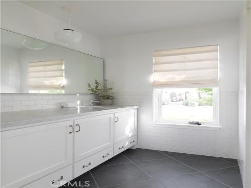 2217  Laurel   Place, Newport Beach, CA