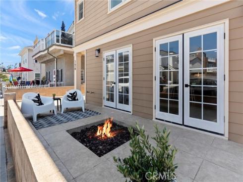 126  47th Street  1 , Newport Beach, CA