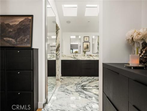 412  29th Street  B , Newport Beach, CA