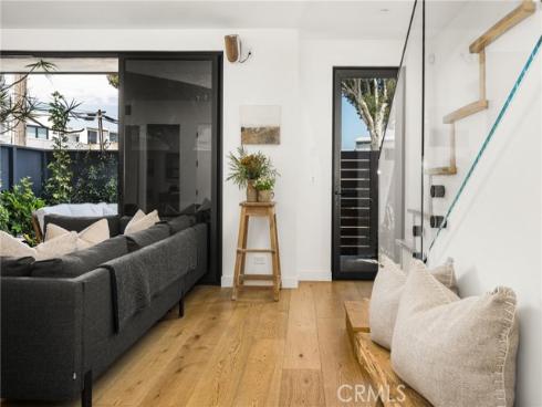 412  29th Street  B , Newport Beach, CA