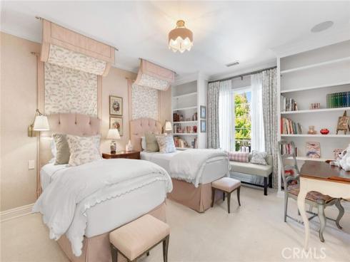 1  Cypress Point   Lane, Newport Beach, CA