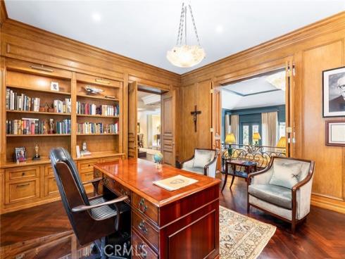 1  Cypress Point   Lane, Newport Beach, CA