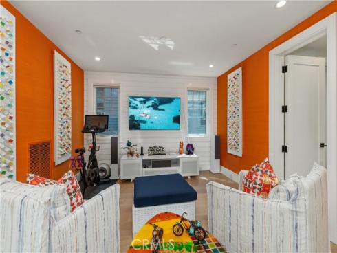 2149 E Ocean   Boulevard, Newport Beach, CA