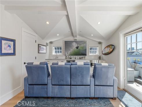 2149 E Ocean   Boulevard, Newport Beach, CA