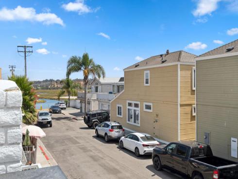 204  David   Drive, Newport Beach, CA