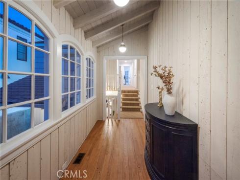 1516 E Oceanfront  , Newport Beach, CA