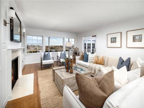 1516 E Oceanfront  , Newport Beach, CA