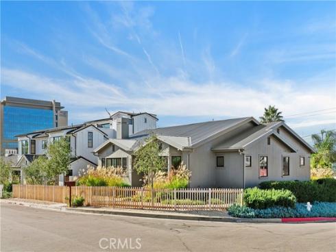 337  Holmwood   Drive, Newport Beach, CA